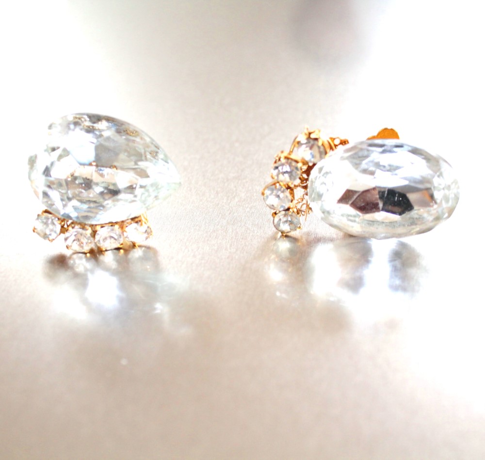 vintage glass earrings ver,1 & ver,2+ ruby