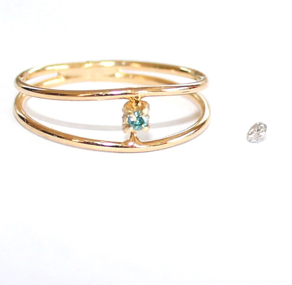 Blue diamond ring & white 2枚目の画像