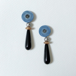 Blue and Silver flower retro button pierce 2枚目の画像