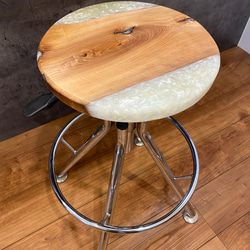 スツール　stool アイアン家具　チェア　レジン家具 2枚目の画像