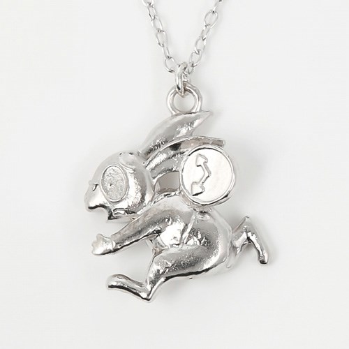 Shinzi Katoh "Alice in Wonderland"ネックレス[時を刻むウサギ]