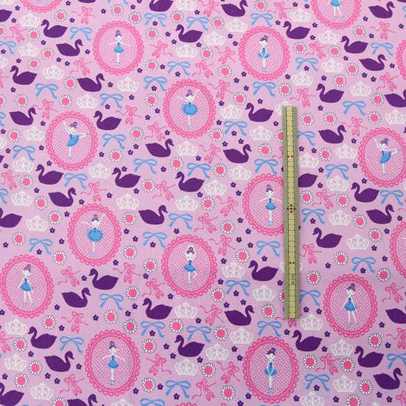 Shinzi Katohのオックス生地[Ballerina swan_パープル] 3枚目の画像