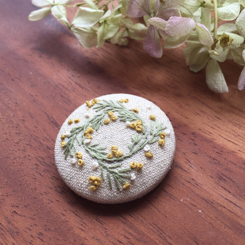 週末特価)立体刺繍 リースブローチ リース刺繍ブローチ ブローチ ai ann 通販 10796048