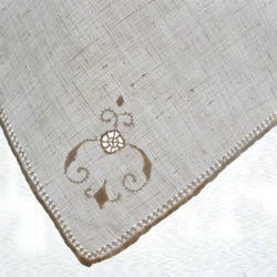 アンティークリネン 刺繍. [2166] 2枚目の画像