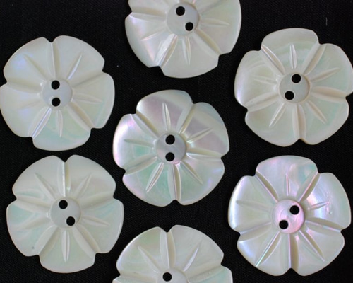 アンティーク シェルボタン 貝ボタン お花1つ. ボタン アンティーク