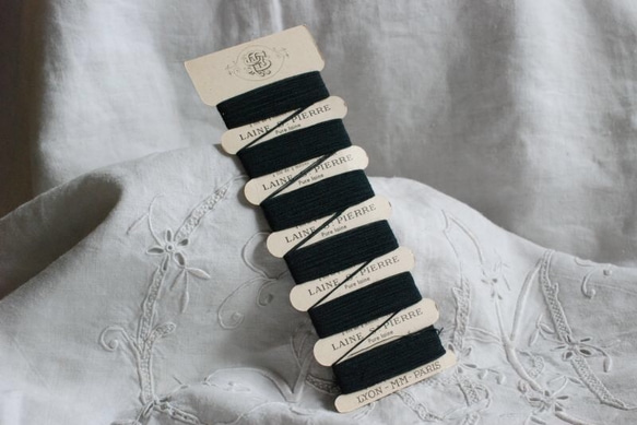 アンティーク糸　レーヌ・サン・ピエールの紙製糸巻き 羊毛 モスグリーン. 6枚目の画像