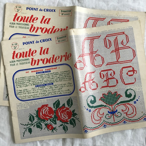 洋書　図案集　刺繍 ビンテージ 図案集 クロスステッチ 洋書 刺繍 図案集 アルファベット 枠 Cross Stitch