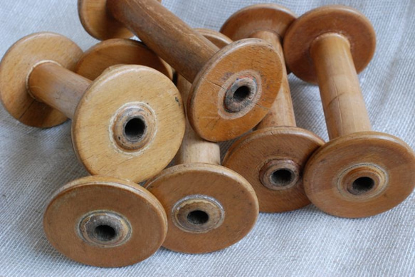 *アンティーク　木製糸巻き　スプール. 3枚目の画像