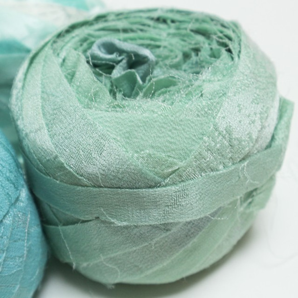 キモノヤーン　絹　200g　ターコイズ・グリーンMIX03 4枚目の画像