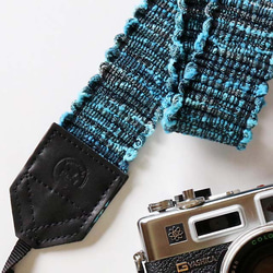 【裂き織】カメラストラップ　デニム　Lot.302 ブルー　手織り 3枚目の画像