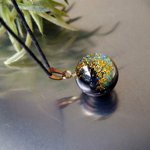 オルゴナイト ネックレス ~ 月。.:*:・'°☆ ネックレス・ペンダント