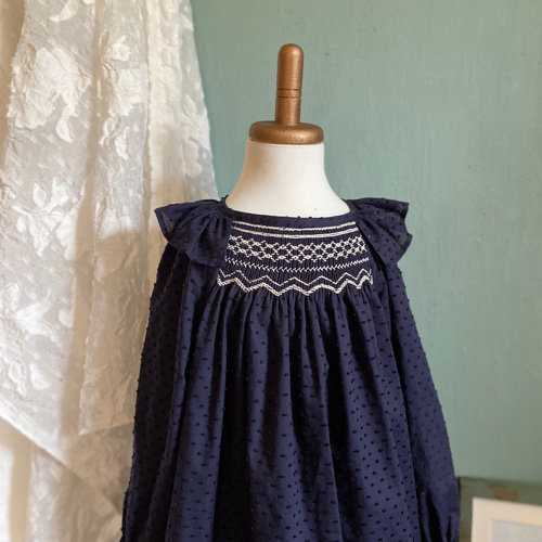 フリル襟andスモッキング刺繍ドットミニヨンワンピース❤︎ 子供服