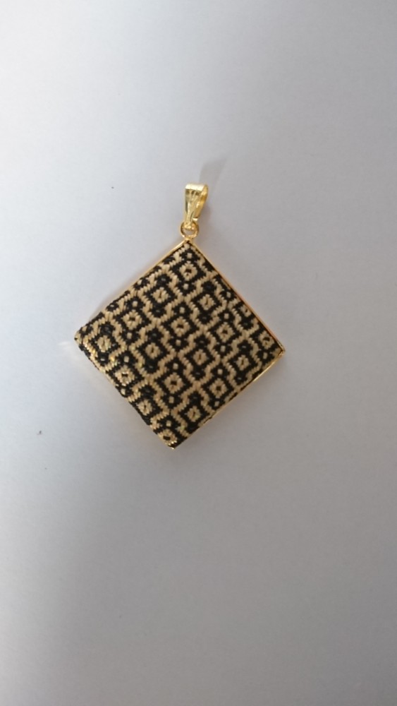 手織り佐賀錦「ペンダントトップ　◇型」④