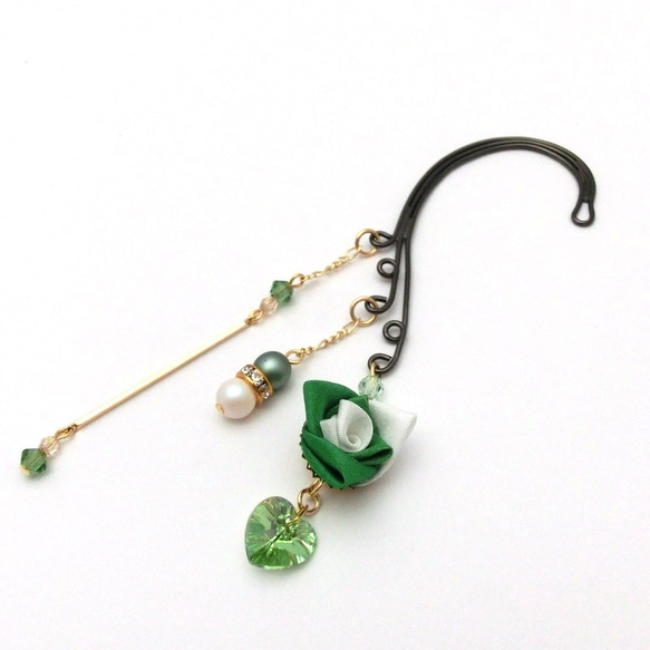旋鈕工作耳鉤&lt;綠色B&gt; [角玫瑰]心形施華洛世奇 第2張的照片