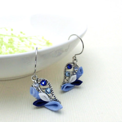 旋鈕葉耳環&lt;藍色蕾絲&gt;純真絲耳環免費交換 第2張的照片