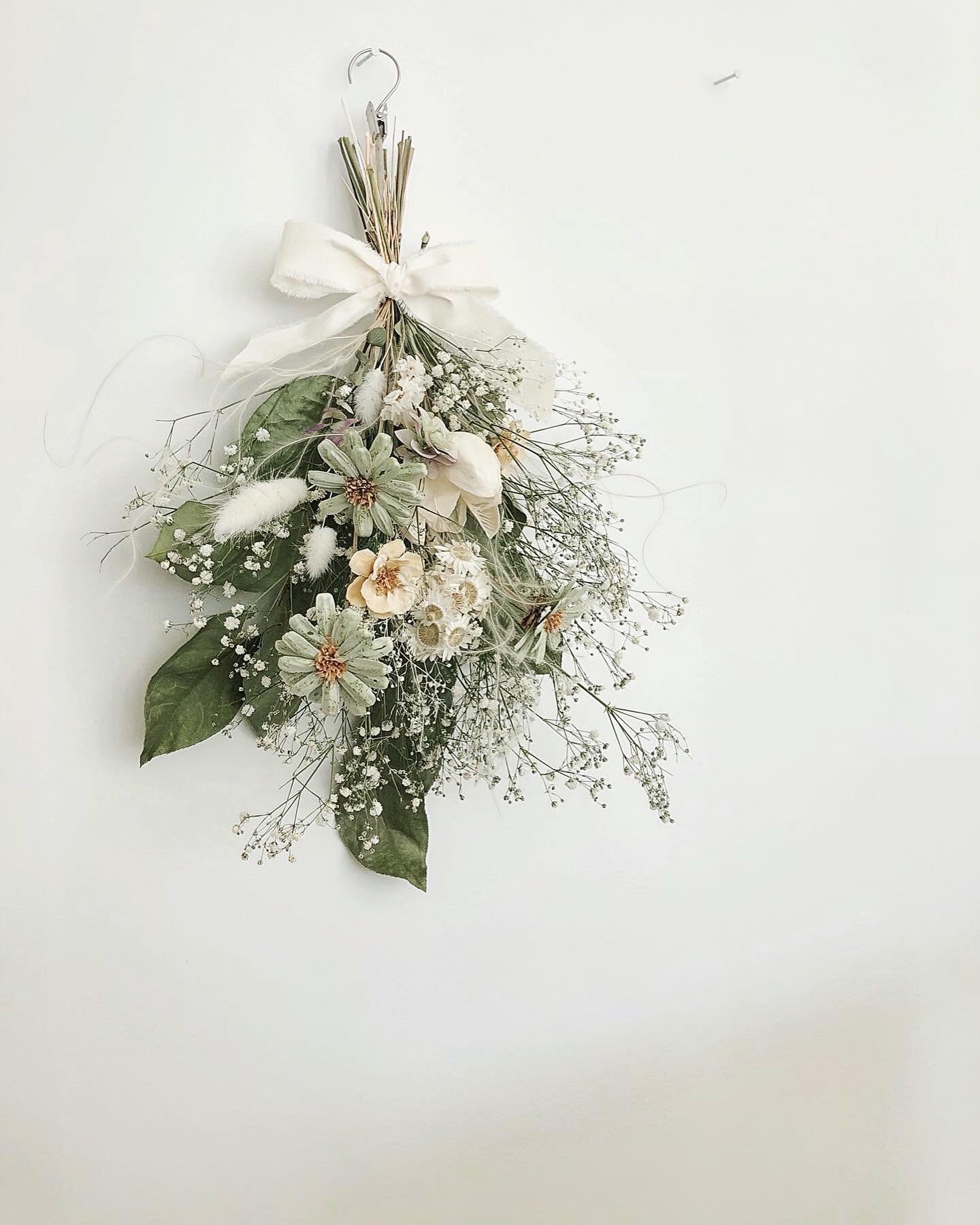 flower bouquet : " Feuille " swag  フラワー スワッグ  ドライフラワーブーケ