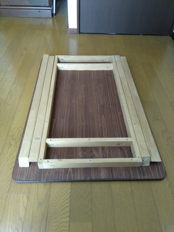 木製テーブル 組立簡単 コンパクト収納！ 6枚目の画像