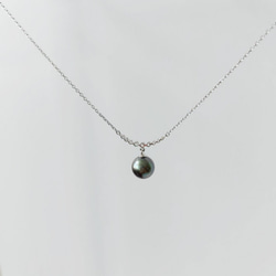 天然色大溪地黑珍珠925純銀項鏈 - 9mm天然茄子紫海水珍珠 - 簡約微笑鑲白鋯石項鏈（只此一件 + 全球免郵費） 第8張的照片