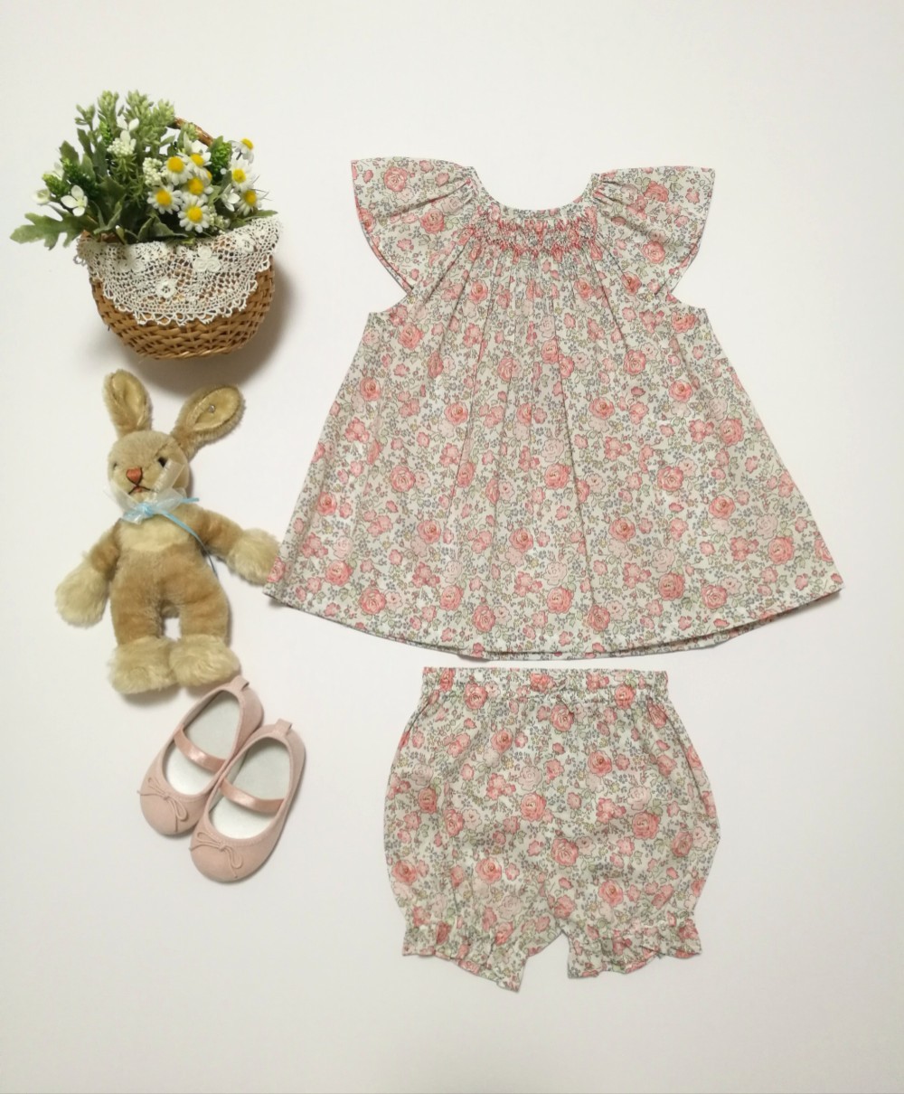 スモッキング刺繍リバティプリント　ワンピース＆パンツセット　フェリシテ限定色　サイズ80