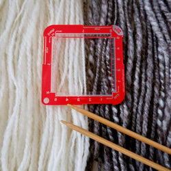 北海道産羊毛使用 ウール100% 手つむぎ毛糸 手紡ぎ糸 結(ゆい) 天然色(無染色) オリジナルヤーン 10g 7枚目の画像