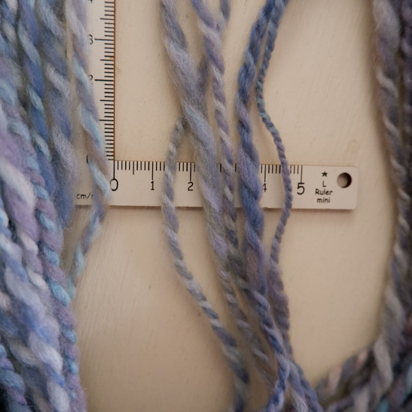 tenna + 手つむぎ毛糸 手紡ぎ糸　ハンドスパン メリノウール ふんわり　約80g #1338 7枚目の画像