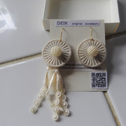 まんまるレースのピアス　DEIK…accessory 2枚目の画像