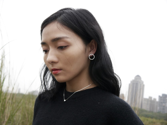 月。耳環（滿月亮銀款）MOON EARRING 第5張的照片