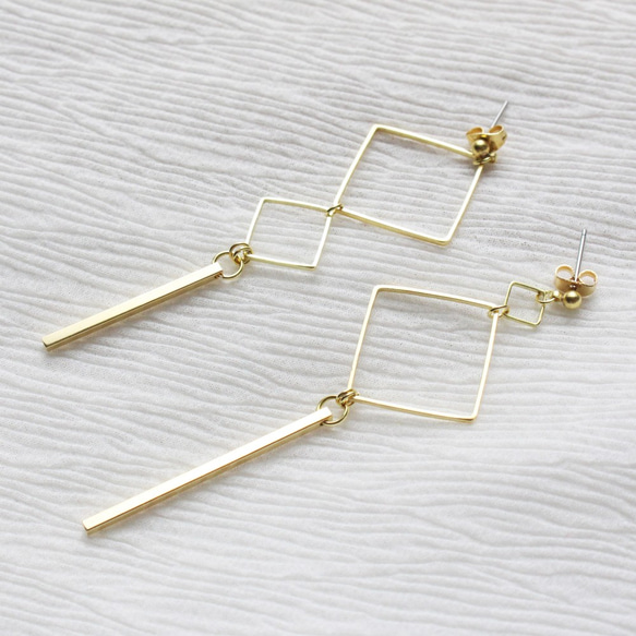 幾何。簡約方框黃銅長耳環 耳針純銀 GEOMETRIC SQUARE DANGLE EARRING 第2張的照片