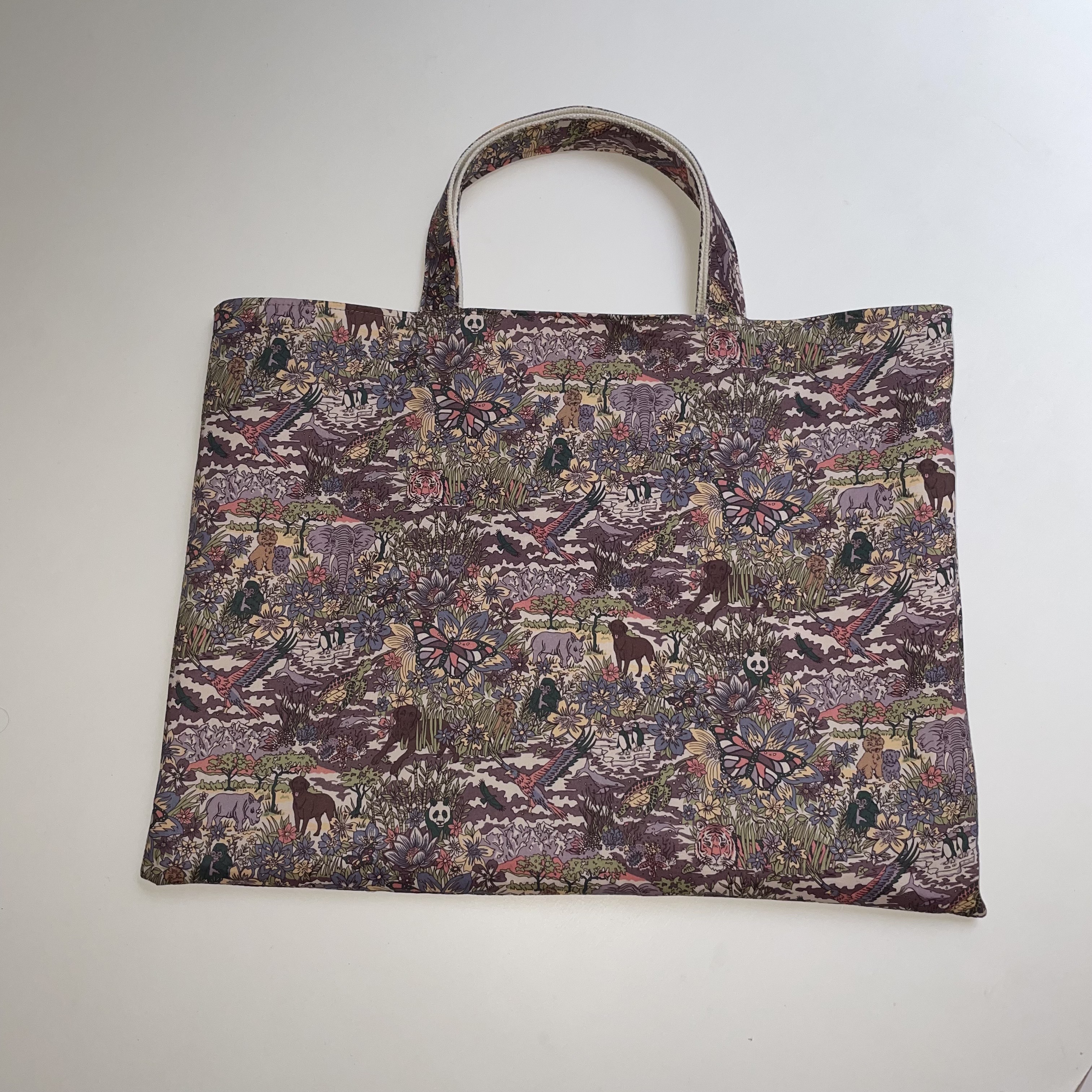 リバティ プレシャス ジャングル ドッグス レッスンバッグ