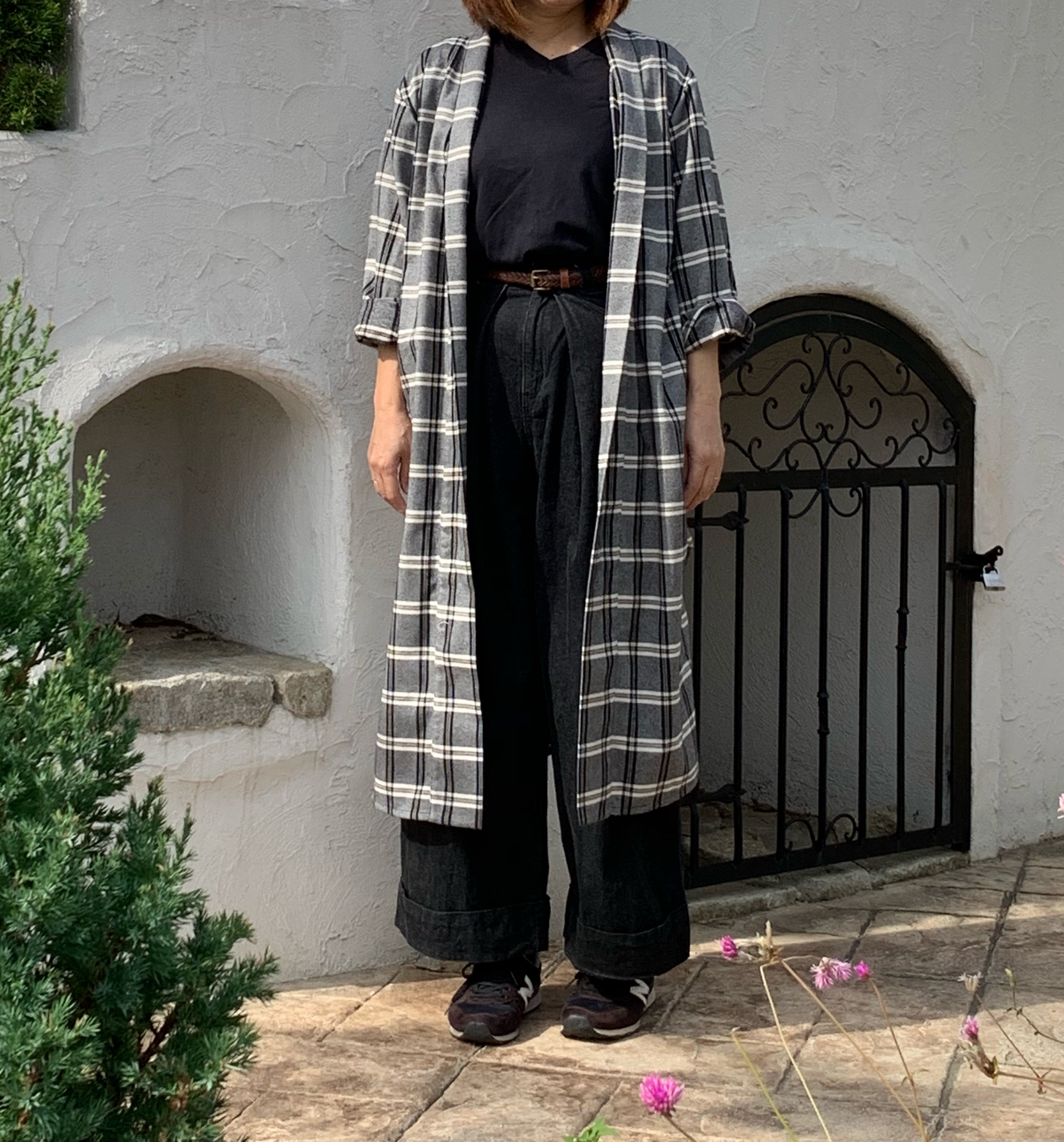 チェックガウン