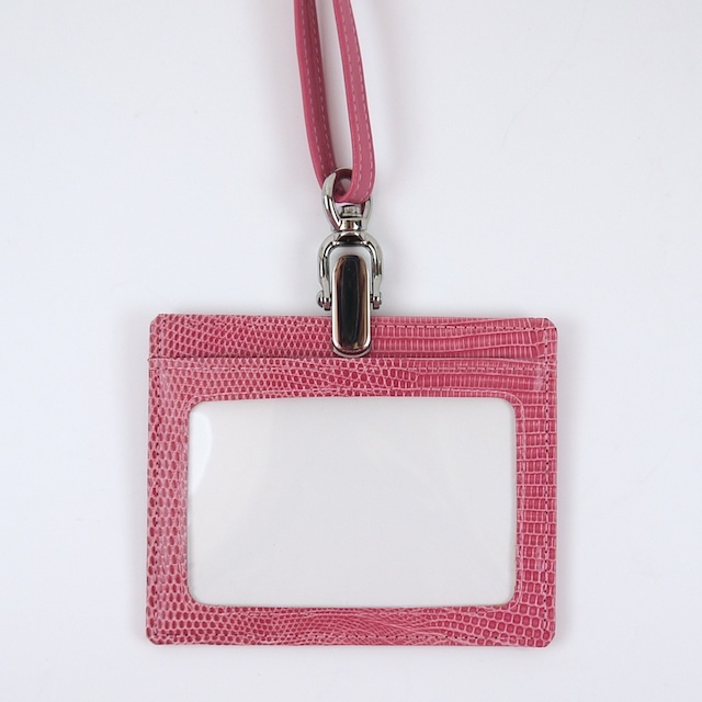 【受注製作】リザードスキン製IDカードホルダー・牛革製ネックストラップ付（ピンク）