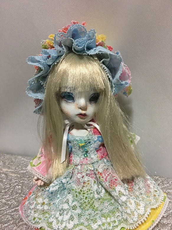 カントリードール ハンドメイド 手作り 金髪ショートヘア女の子 特有