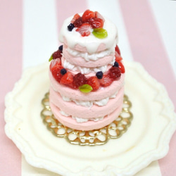 【ミニチュア】二段フランボワーズケーキ♡ハートのイチゴがキラリ♡ 4枚目の画像