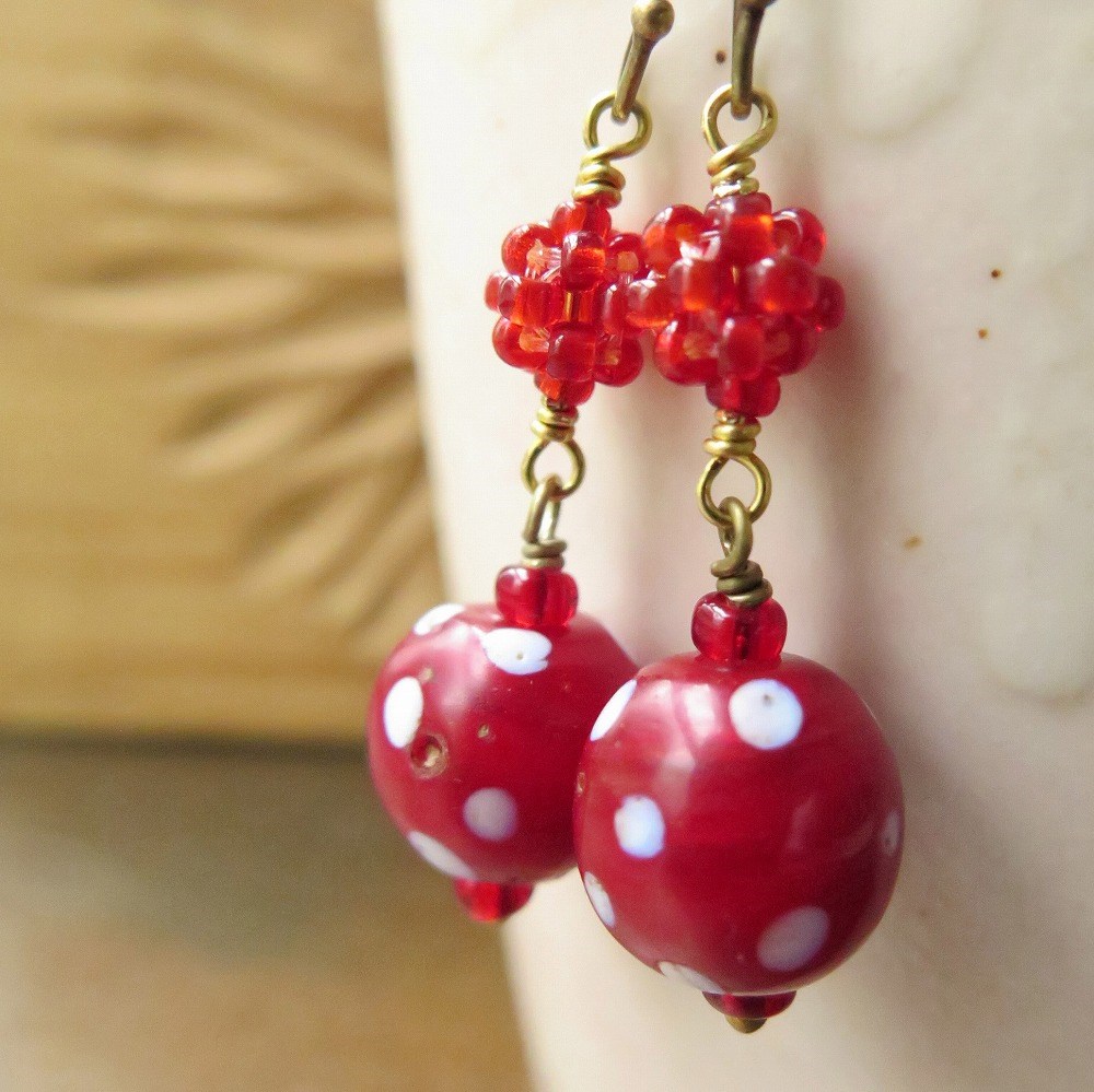 アンティーク　スカンク　赤　ピアス＆イヤリング 　百世 momotose（西）