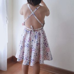 歐美花柄 細肩交叉露背圓裙 夏季洋裝 吊帶裙 第1張的照片