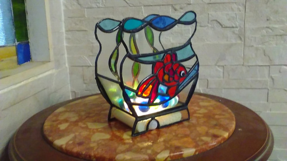 ステンドグラスの金魚鉢　テーブルライト人感センサー付き new 2枚目の画像