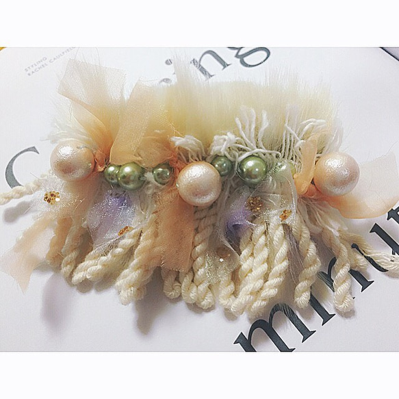 ファー&フリンジバレッタ バレッタ ぴのこ 通販｜Creema(クリーマ) 1279212