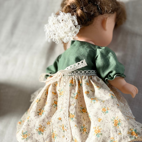 ソランちゃんサイズのお洋服 グリーンのエプロンワンピース レミン 