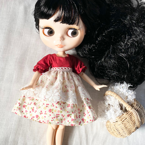 アウトフィット 赤いエプロンワンピース ブライス リカちゃん ドール服 