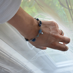 Bracelet of the natural stones[Kyanite]&the pearls 第11張的照片