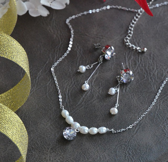 Special SET [Christmas Coffret]施華洛世奇珠寶耳環和項鍊 第4張的照片