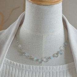 Aquamarine & metal hoop Necklace [March birthstone] 第3張的照片