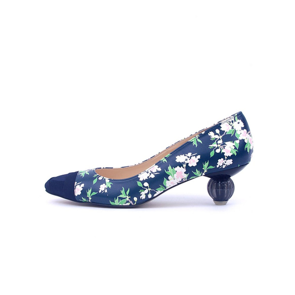 【Emily·Burningham×Chalkkeepers】Rose Pumps×Yoshino Wrap 第2張的照片