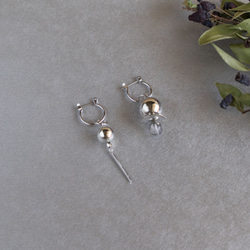 Silver asymmetric earrings シルバー アシンメトリー ピアス チタンポスト 金属アレルギー対応 3枚目の画像