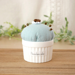**終了♡小さなピンクッションカップ♡** ストロベリーのピンクッションカップケーキ（まち針5本付） その他