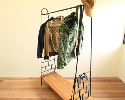 ブリックハンガーラック アイアン家具 レンガ調 無垢材 異形鉄筋 棚