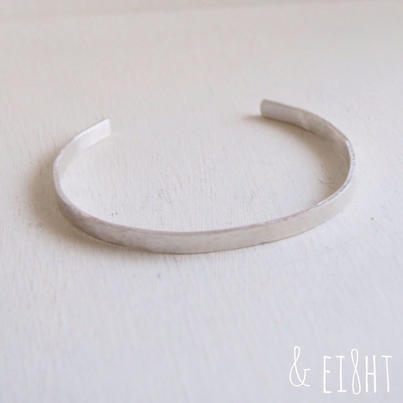 【再販】- SV - Hammered Bangle - 4mm幅 - 3枚目の画像