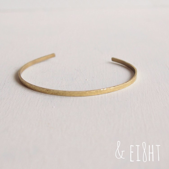 【再販】Brass - Hammered Bangle 1枚目の画像