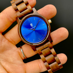 【木製腕時計】EINBAND Glanz グラデーションブルー 木の時計 ウッド ウォッチ【40mm】 6枚目の画像