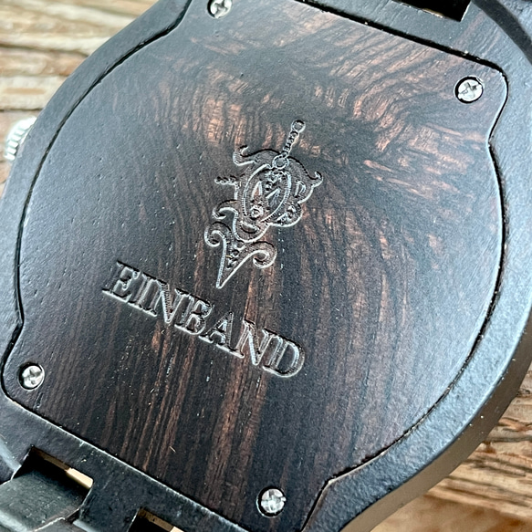 【木製腕時計】EINBAND Sand 木の時計 カレンダー付き ウッド ウォッチ エボニー 黒檀【46mm】 3枚目の画像